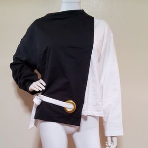 NWOT Venus sweatshirt